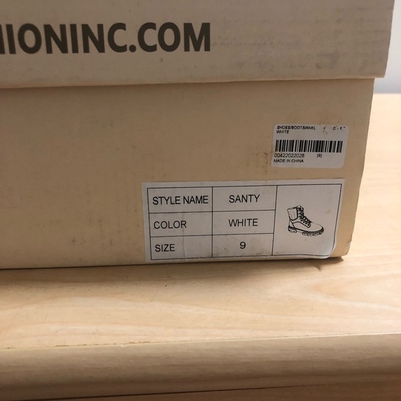 BRAND NEW Yoki Boots🤍 - Picture 7 of 8